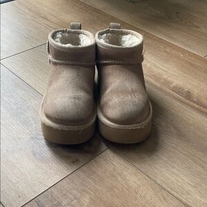 UGG Tan Suede Ankle Boots with Fur Lining
